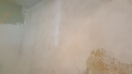 Kitchen '70s Wall Sanded And Burnished