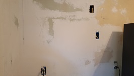 Wall Between Cabinets Smoothed